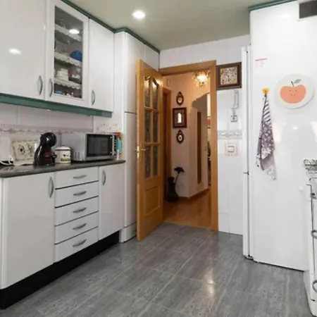 Piso Familiar Centro تورّيفيِخا